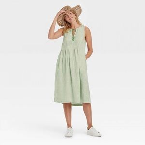 Universal Thread Women’s Sleeveless Linen Tie-Front Green Dress with Pockets